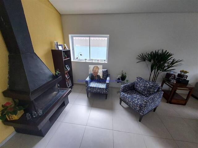 Casa para Venda em Cotia - 2