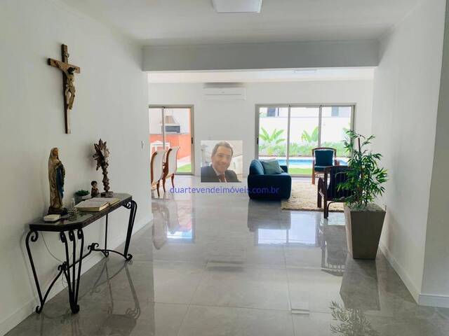 Casa para Venda em Santana de Parnaíba - 5