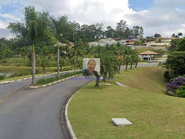 Casa para Venda em Embu das Artes - 2