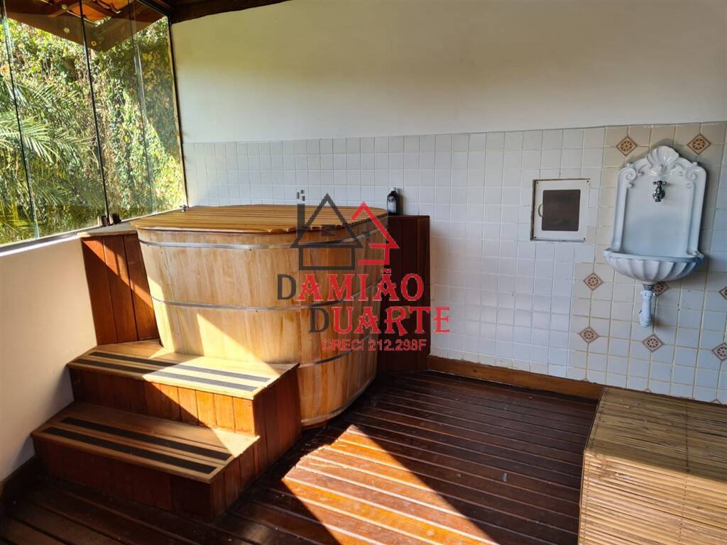 Casa, 3 quartos, 289 m² - Foto 30