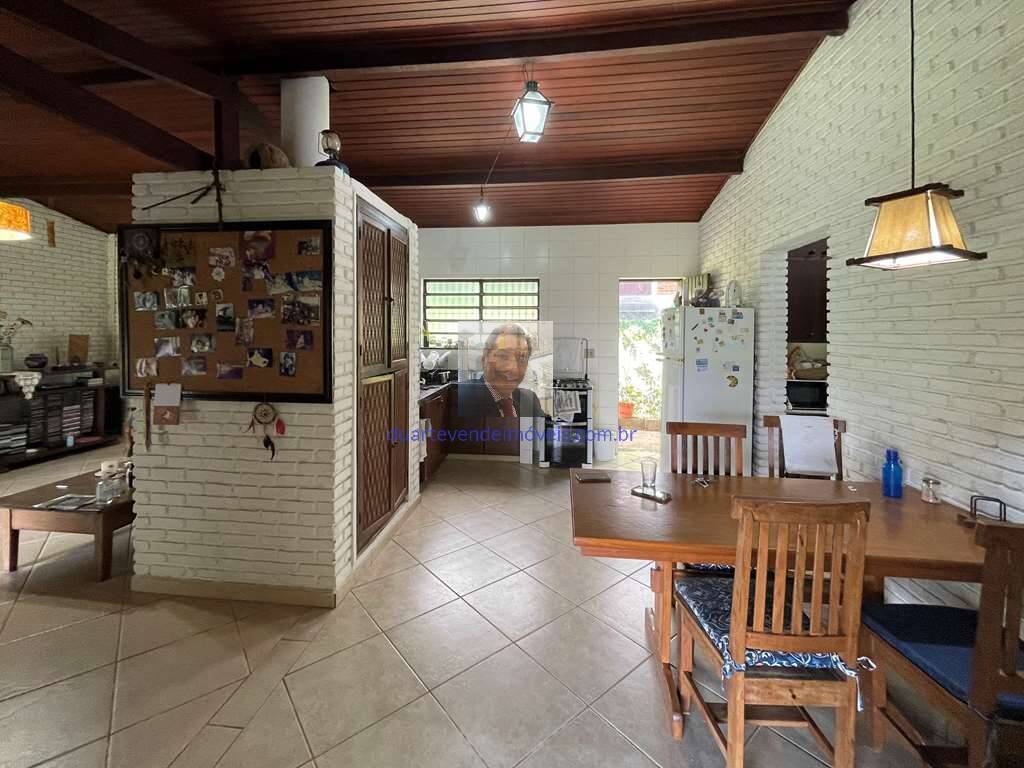 Chácara à venda com 4 quartos, 209m² - Foto 12