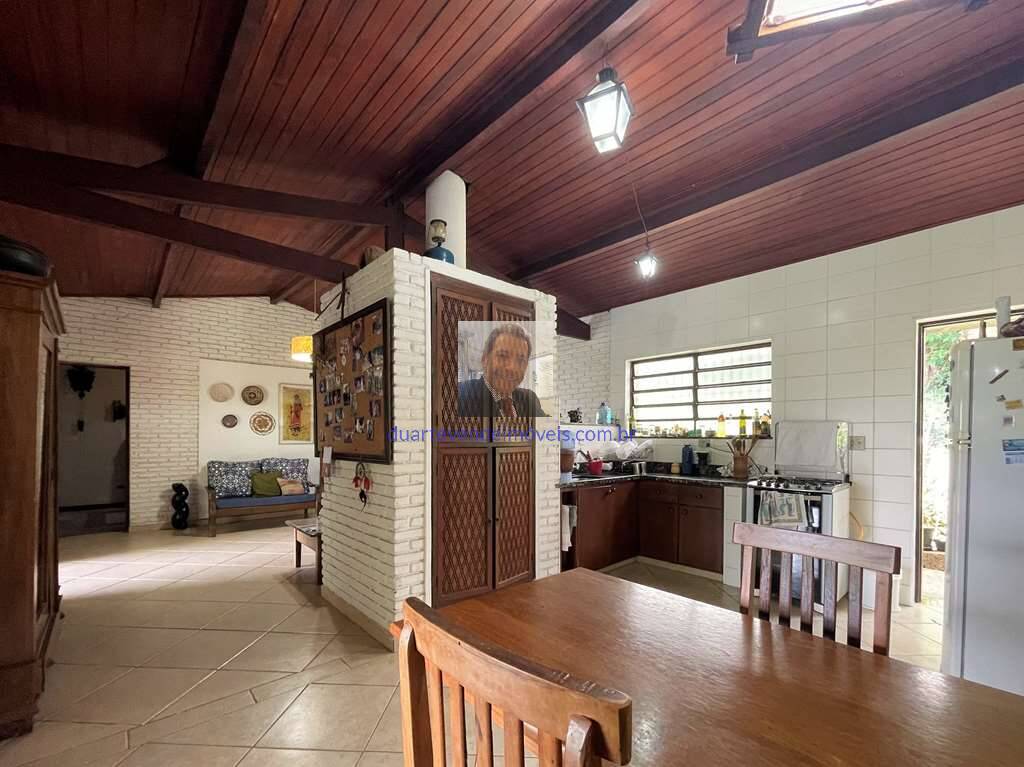 Chácara à venda com 4 quartos, 209m² - Foto 17