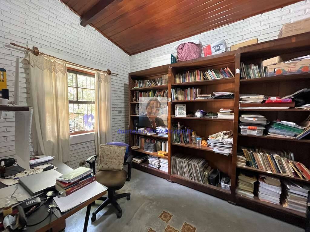 Chácara à venda com 4 quartos, 209m² - Foto 29