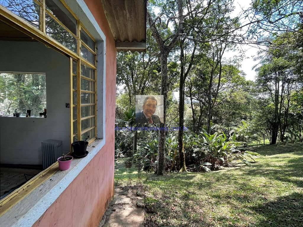 Chácara à venda com 4 quartos, 209m² - Foto 35