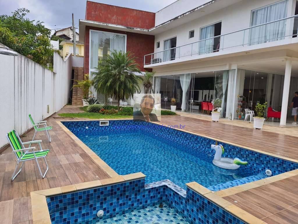 Casa de Condomínio à venda com 4 quartos, 398m² - Foto 1