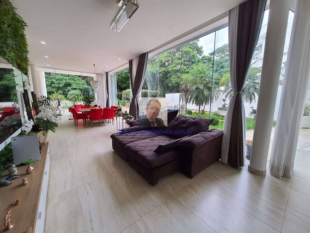 Casa de Condomínio à venda com 4 quartos, 398m² - Foto 2