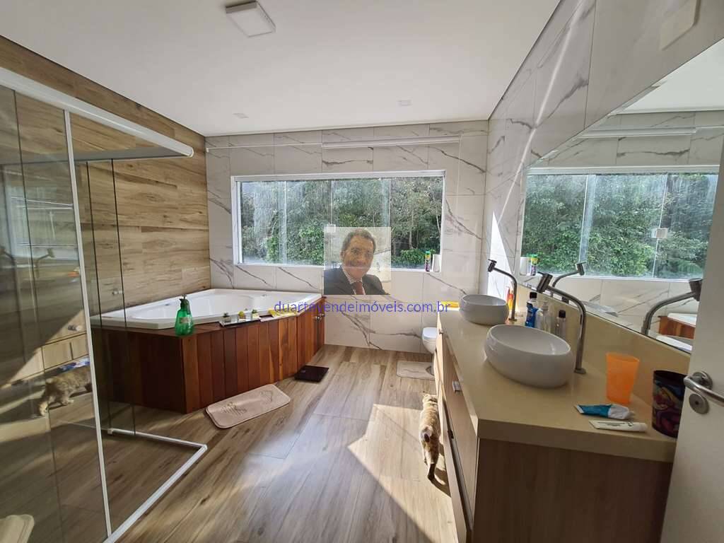 Casa de Condomínio à venda com 4 quartos, 398m² - Foto 38