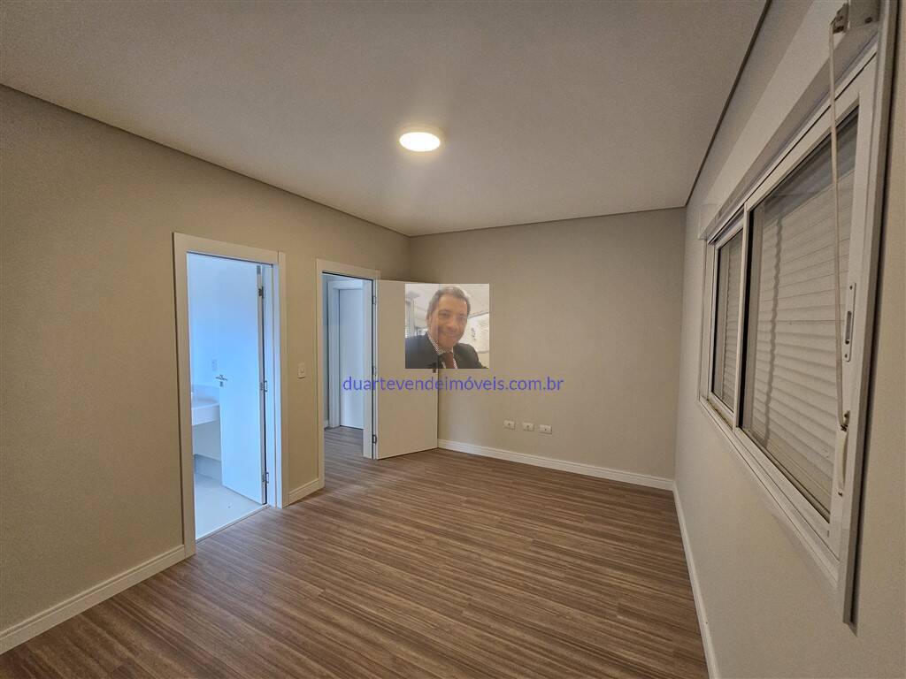 Casa, 3 quartos, 236 m² - Foto 17