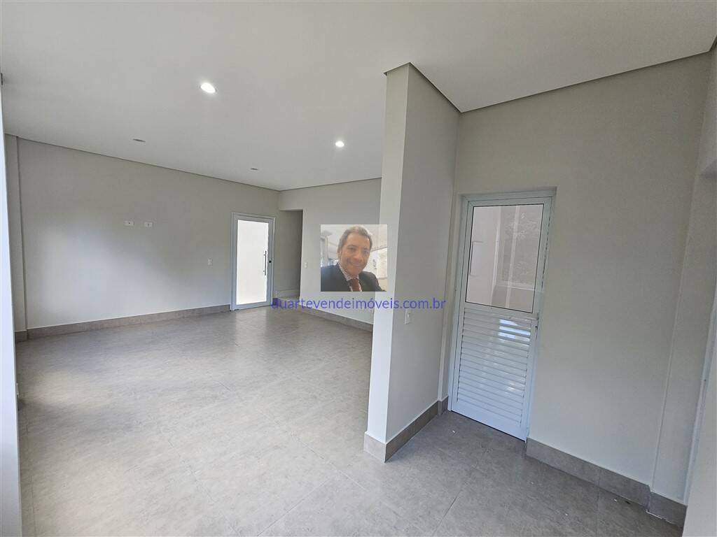 Casa, 3 quartos, 236 m² - Foto 33