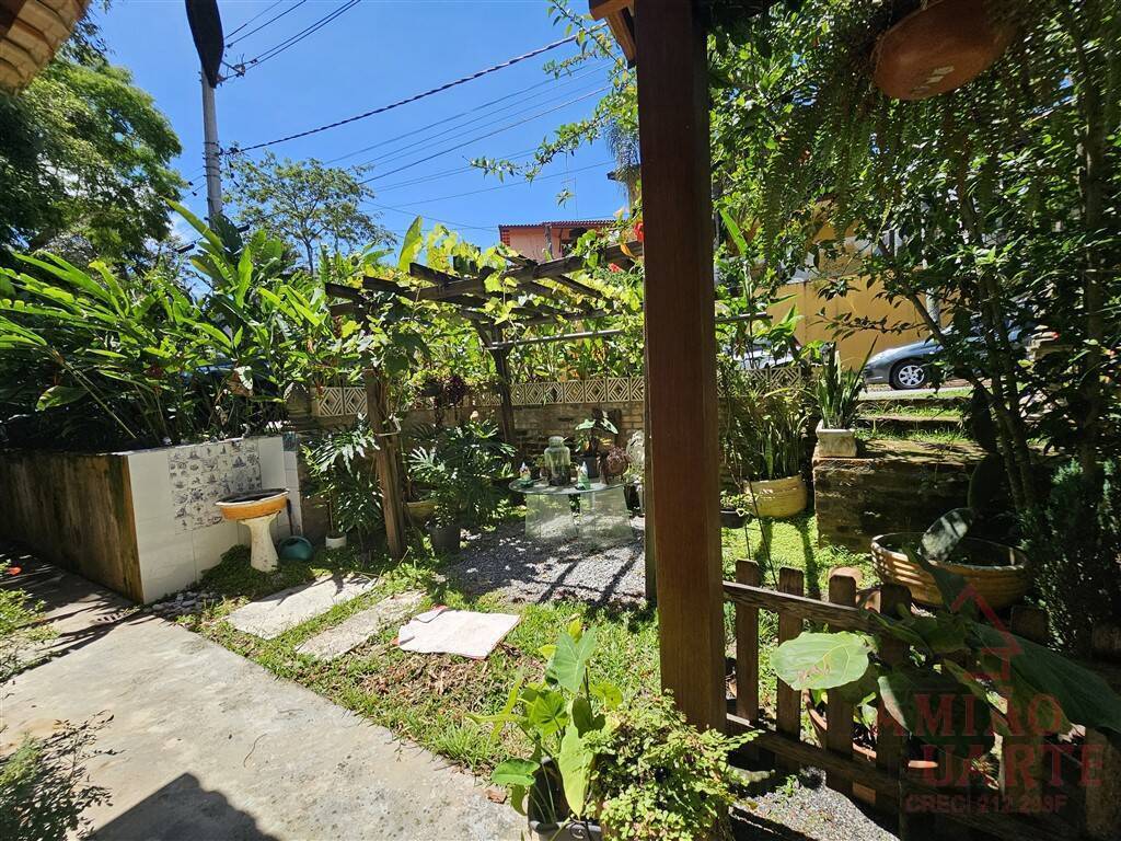 Casa, 3 quartos, 141 m² - Foto 4