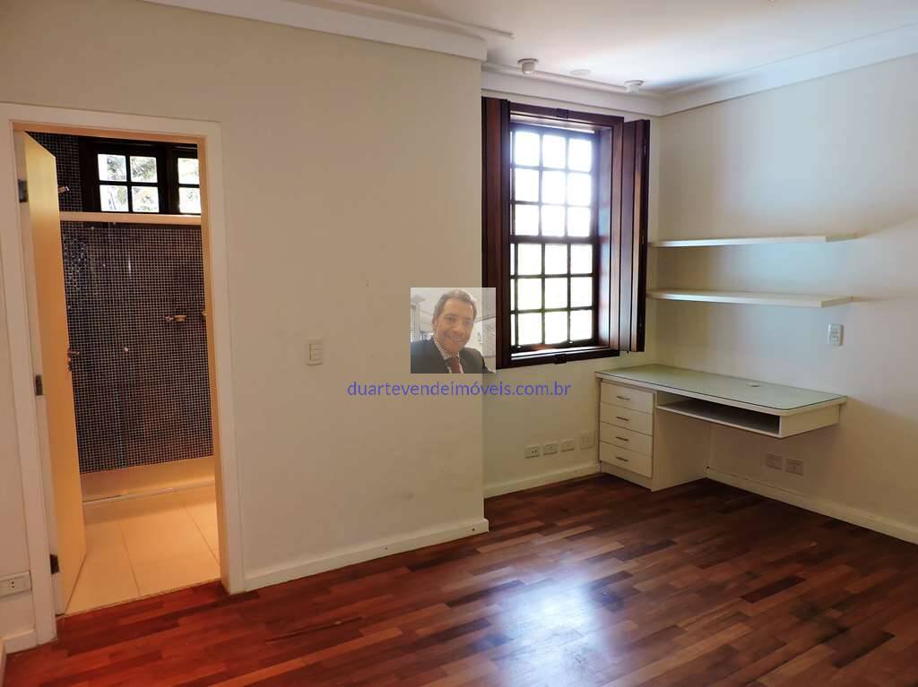 Casa de Condomínio à venda e aluguel com 6 quartos, 550m² - Foto 36