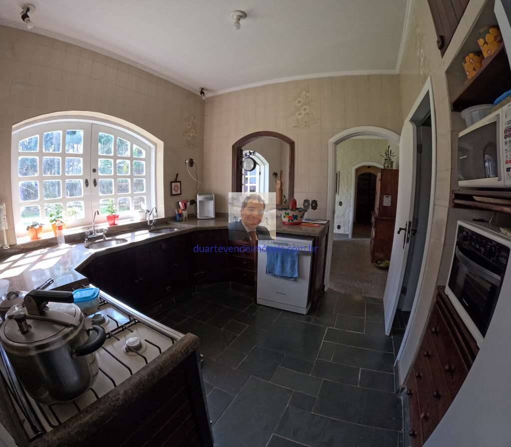 Chácara à venda com 4 quartos, 692m² - Foto 5