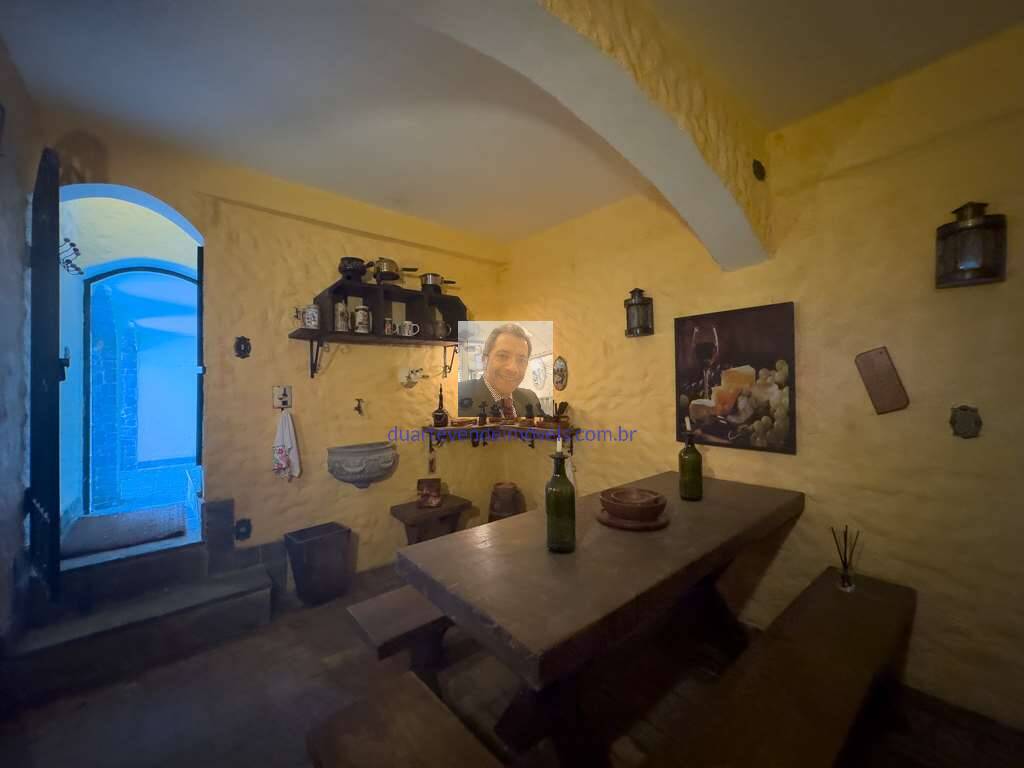 Chácara à venda com 4 quartos, 692m² - Foto 7