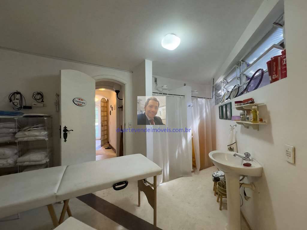 Chácara à venda com 4 quartos, 692m² - Foto 32