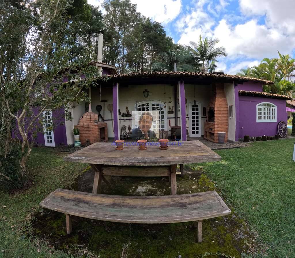 Chácara à venda com 4 quartos, 692m² - Foto 35
