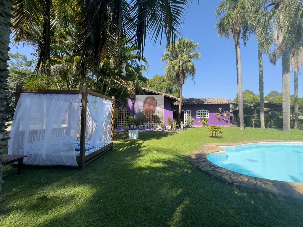 Chácara à venda com 4 quartos, 692m² - Foto 40