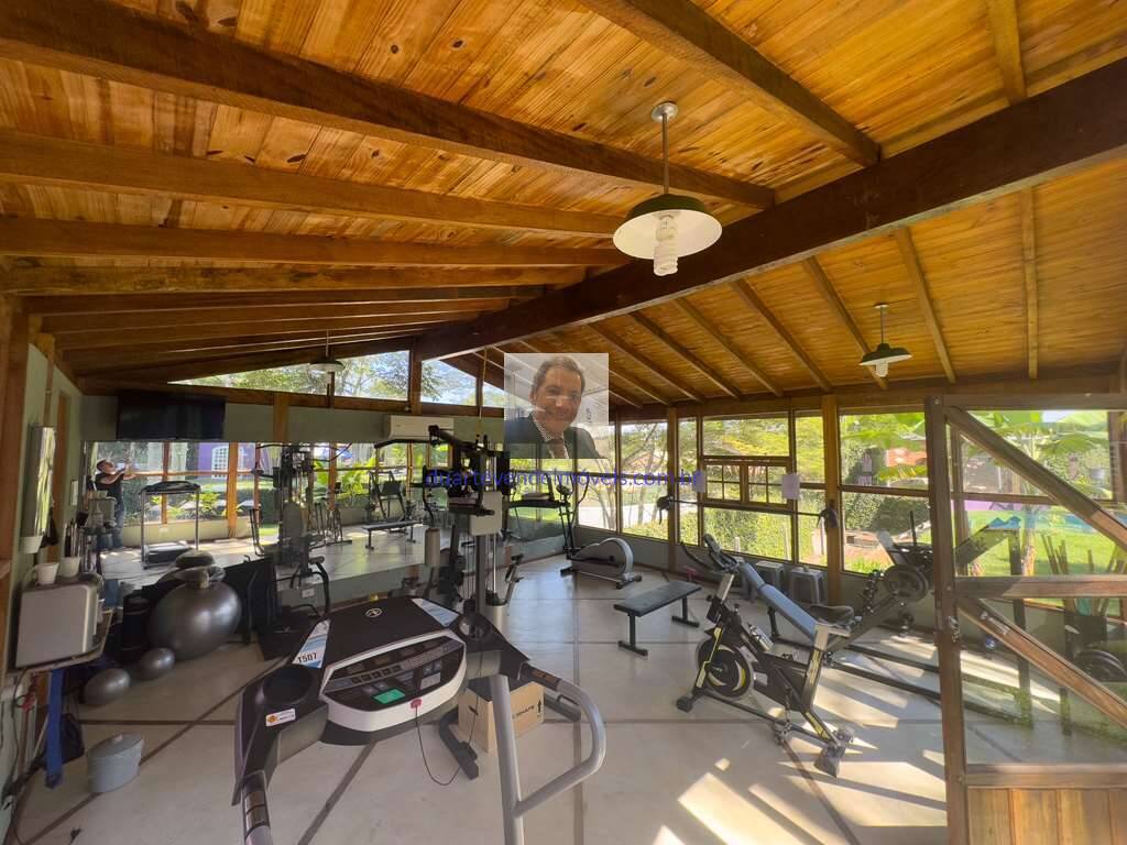 Chácara à venda com 4 quartos, 692m² - Foto 56