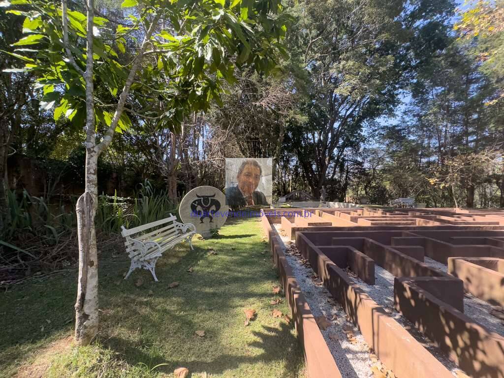 Chácara à venda com 4 quartos, 692m² - Foto 58
