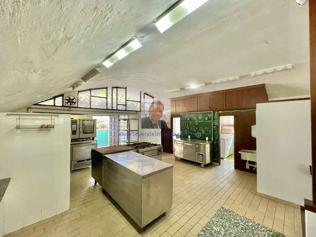 Casa, 4 quartos, 253 m² - Foto 35