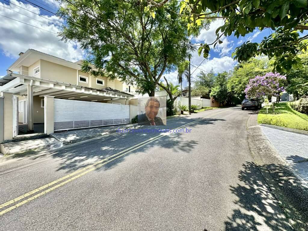 Casa de Condomínio à venda e aluguel com 4 quartos, 358m² - Foto 3