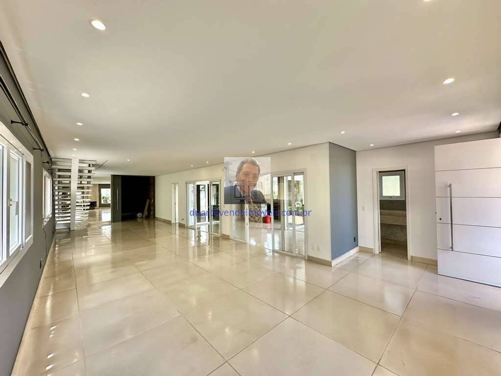 Casa de Condomínio à venda e aluguel com 4 quartos, 358m² - Foto 16