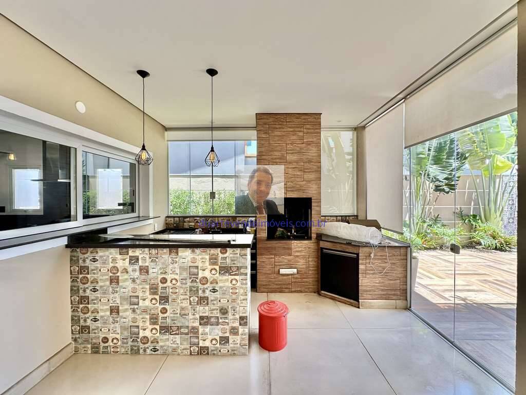 Casa de Condomínio à venda e aluguel com 4 quartos, 358m² - Foto 30