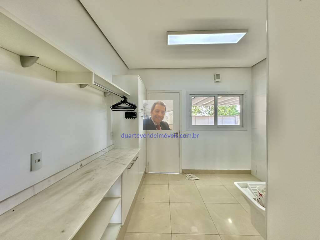 Casa de Condomínio à venda e aluguel com 4 quartos, 358m² - Foto 56