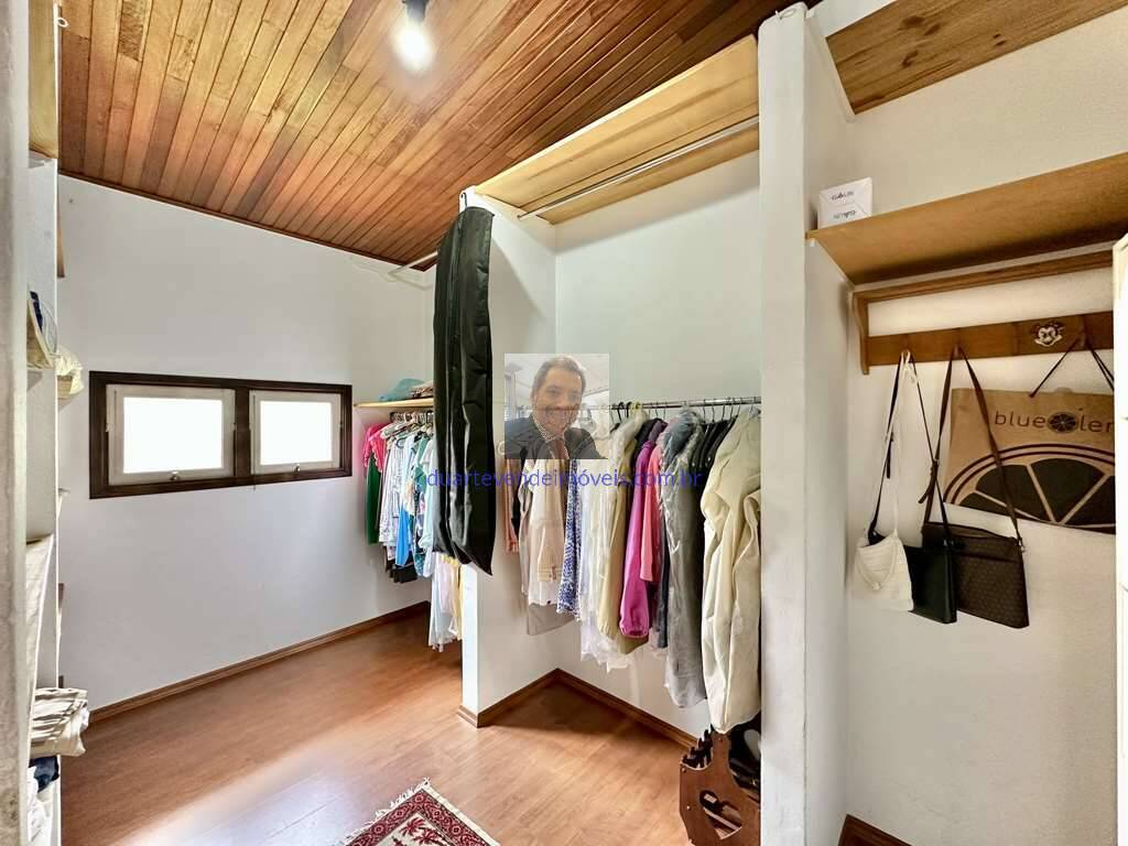 Casa, 4 quartos, 218 m² - Foto 46