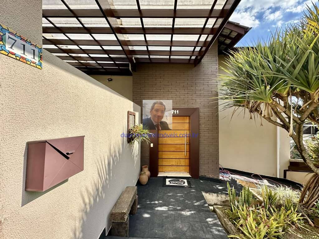 Casa de Condomínio à venda com 3 quartos, 330m² - Foto 8