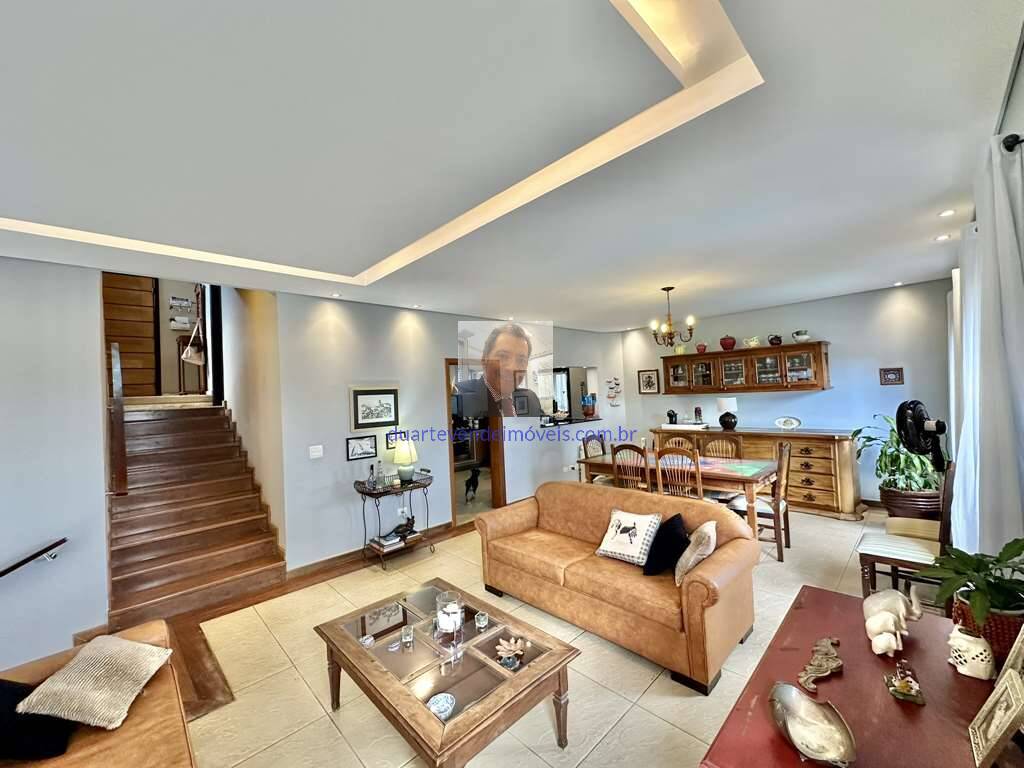 Casa de Condomínio à venda com 3 quartos, 330m² - Foto 11