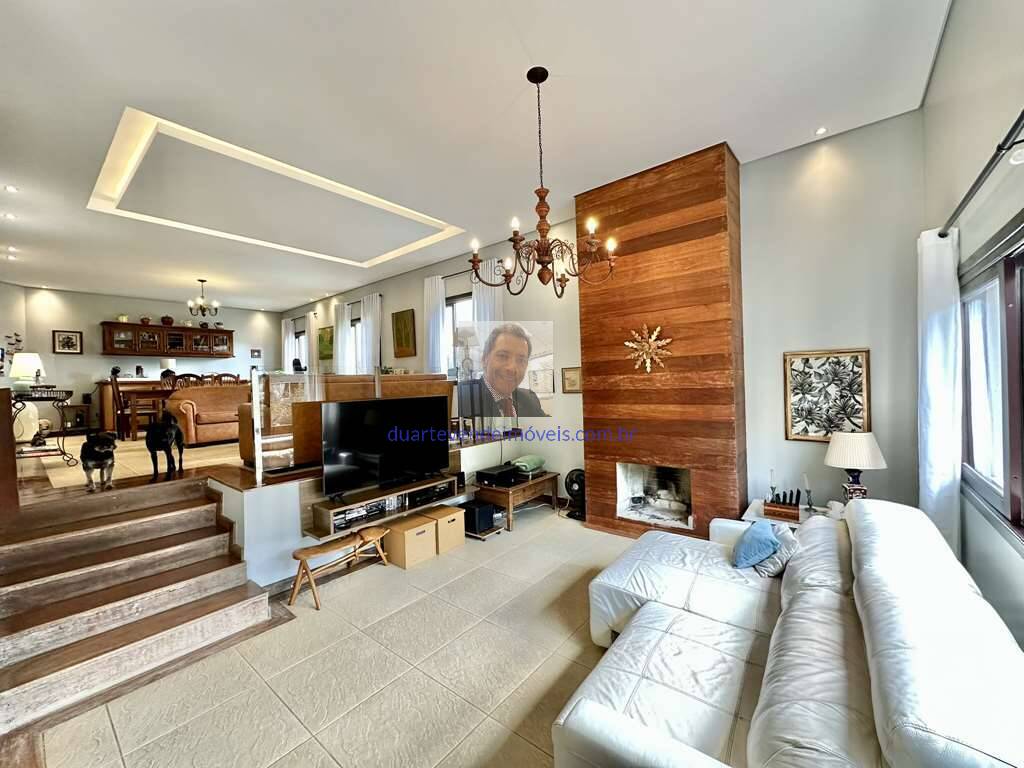 Casa de Condomínio à venda com 3 quartos, 330m² - Foto 15