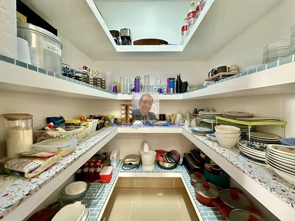 Casa de Condomínio à venda com 3 quartos, 330m² - Foto 21
