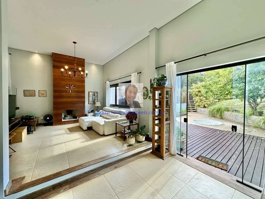 Casa de Condomínio à venda com 3 quartos, 330m² - Foto 27