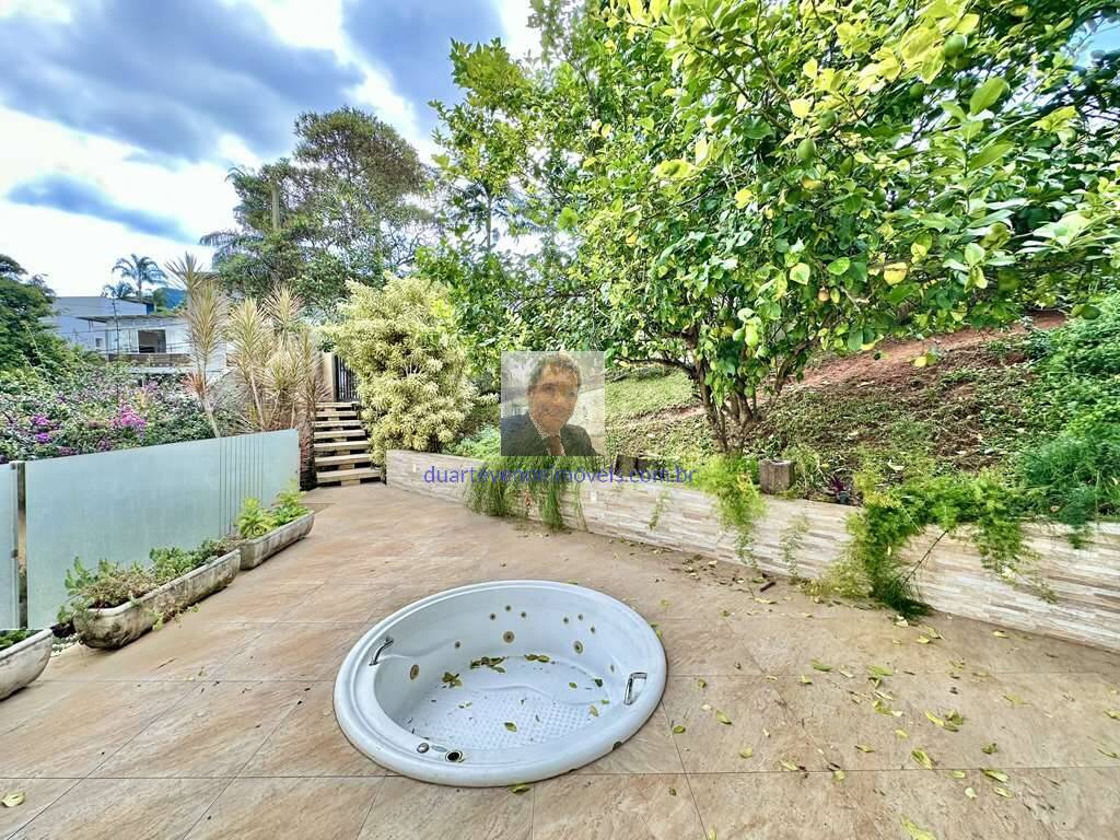 Casa de Condomínio à venda com 3 quartos, 330m² - Foto 33