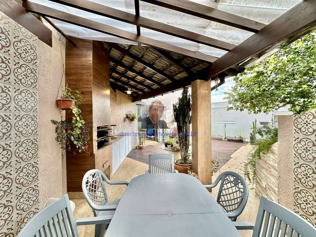 Casa de Condomínio à venda com 3 quartos, 330m² - Foto 34