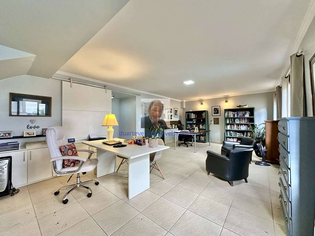Casa de Condomínio à venda com 3 quartos, 330m² - Foto 42