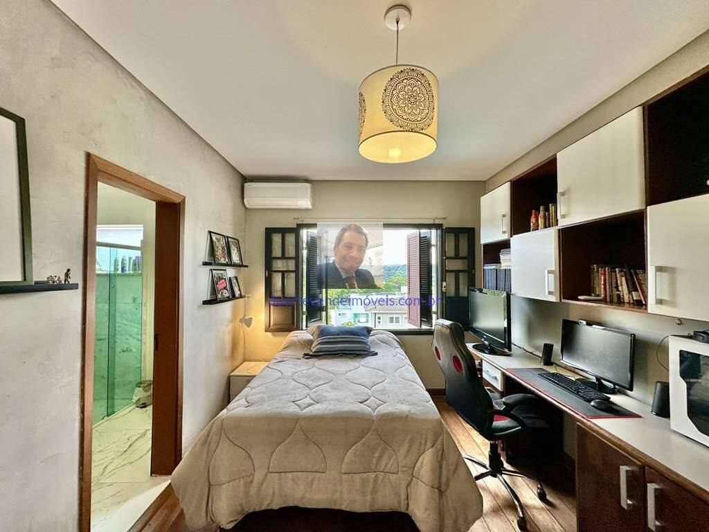 Casa de Condomínio à venda com 3 quartos, 330m² - Foto 55