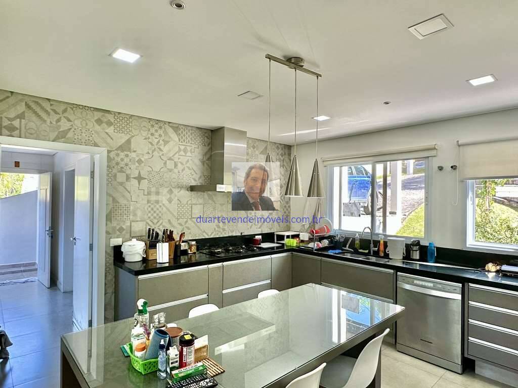 Casa de Condomínio à venda com 5 quartos, 375m² - Foto 25