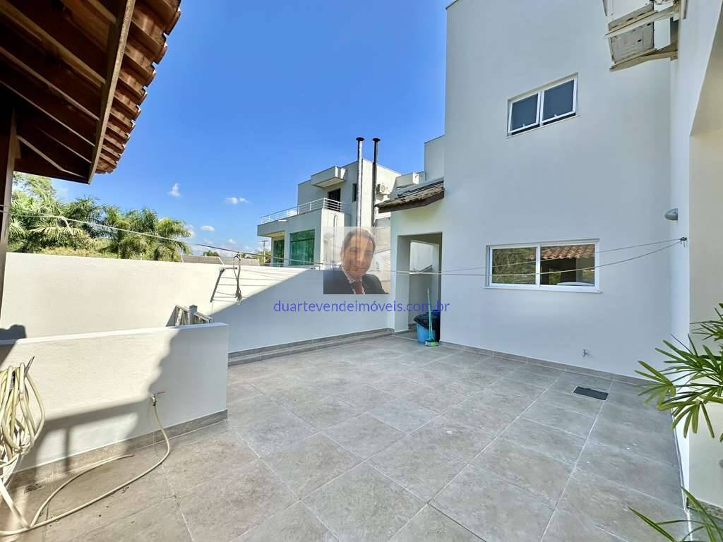 Casa de Condomínio à venda com 5 quartos, 375m² - Foto 40