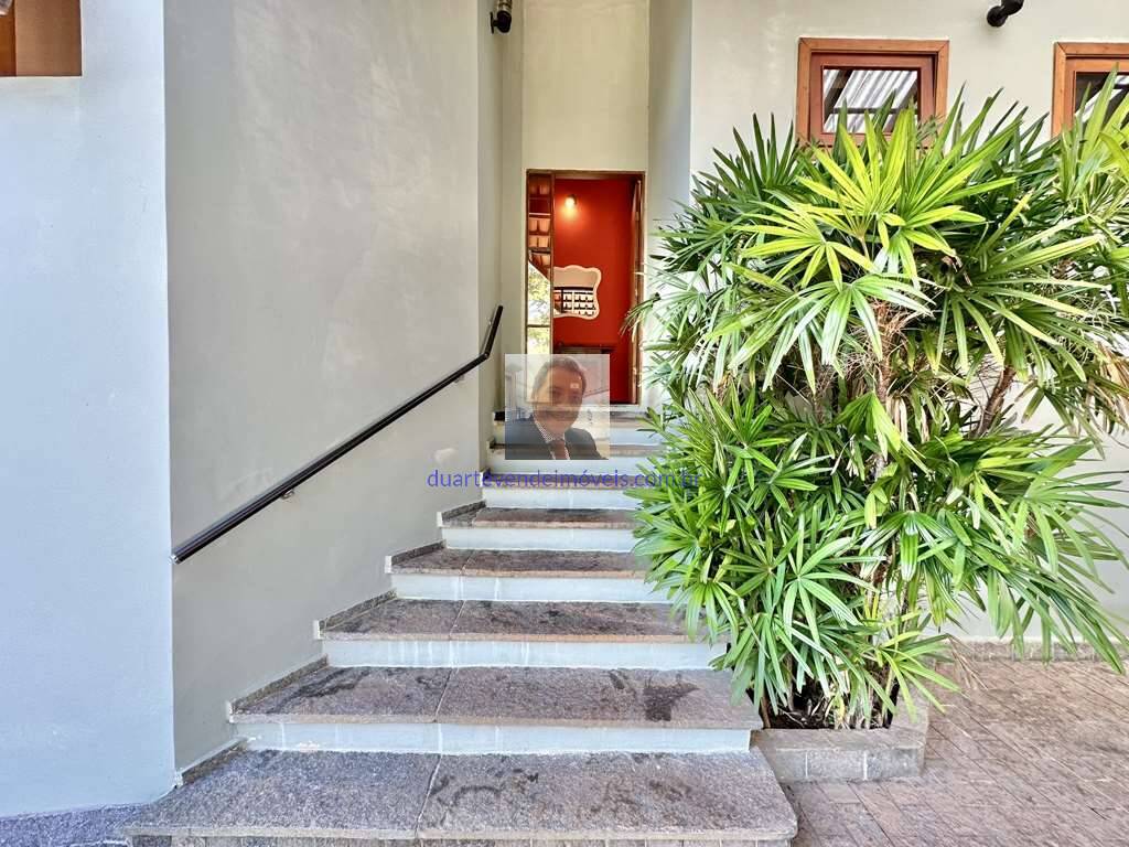 Casa de Condomínio à venda com 4 quartos, 359m² - Foto 9