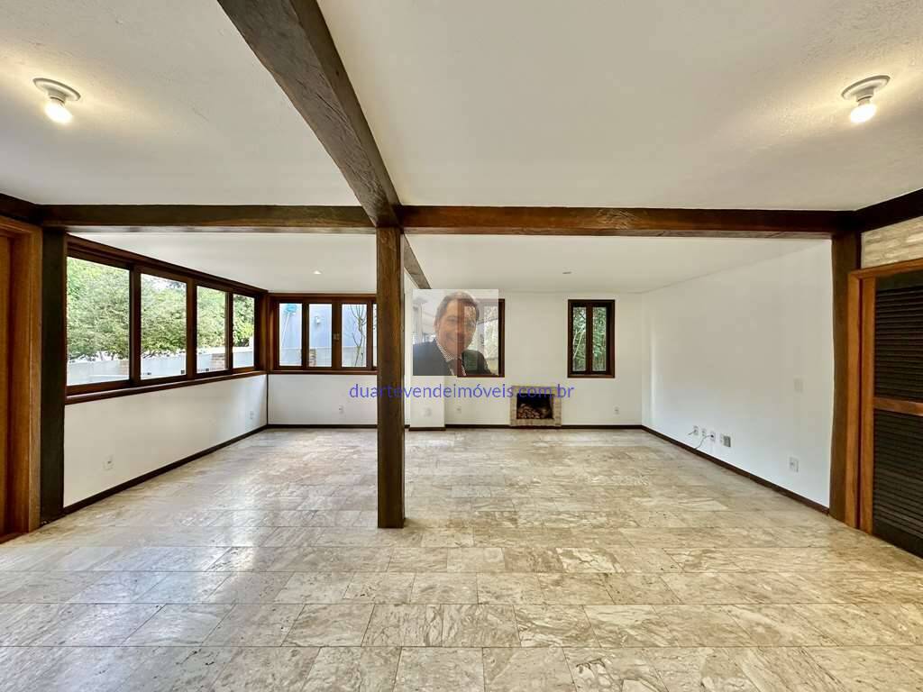 Casa de Condomínio à venda com 5 quartos, 321m² - Foto 19