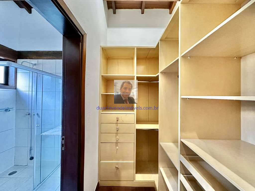 Casa de Condomínio à venda com 5 quartos, 321m² - Foto 46