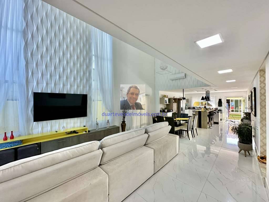 Casa de Condomínio à venda com 3 quartos, 382m² - Foto 13