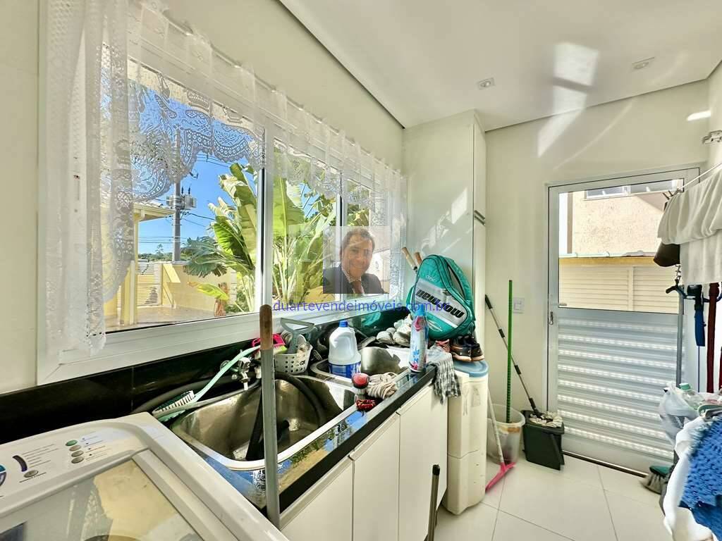 Casa de Condomínio à venda com 3 quartos, 382m² - Foto 75