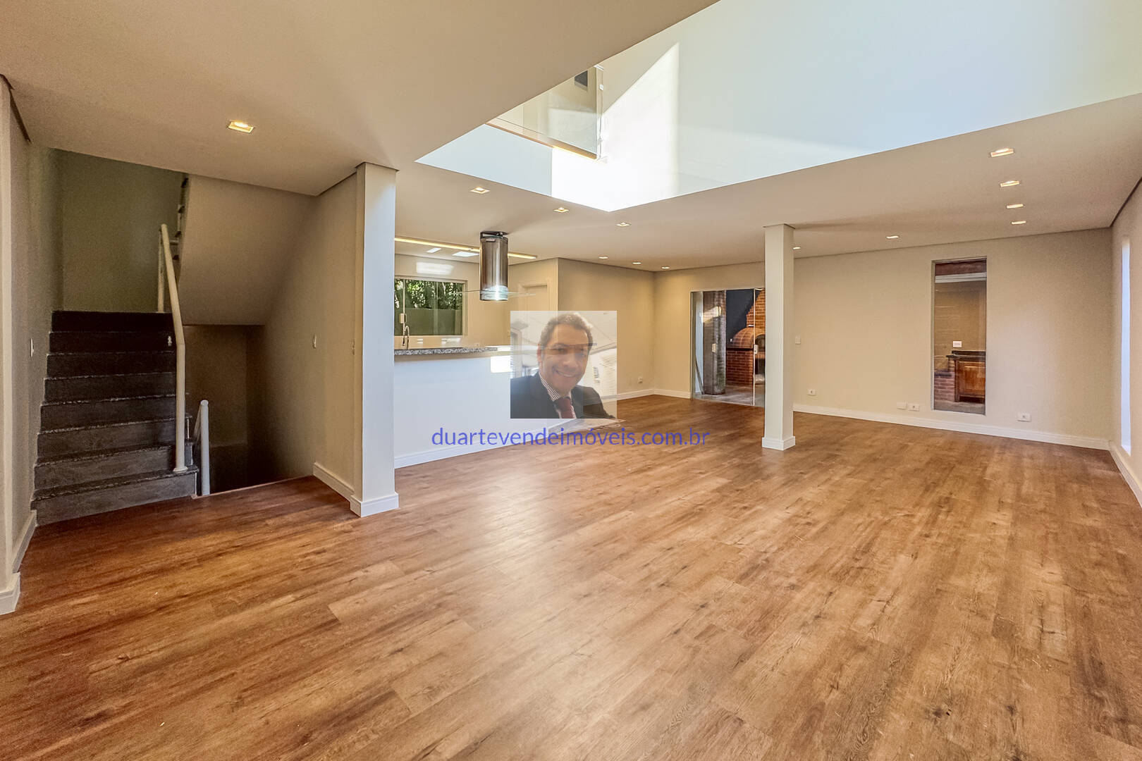 Casa de Condomínio à venda com 3 quartos, 215m² - Foto 6