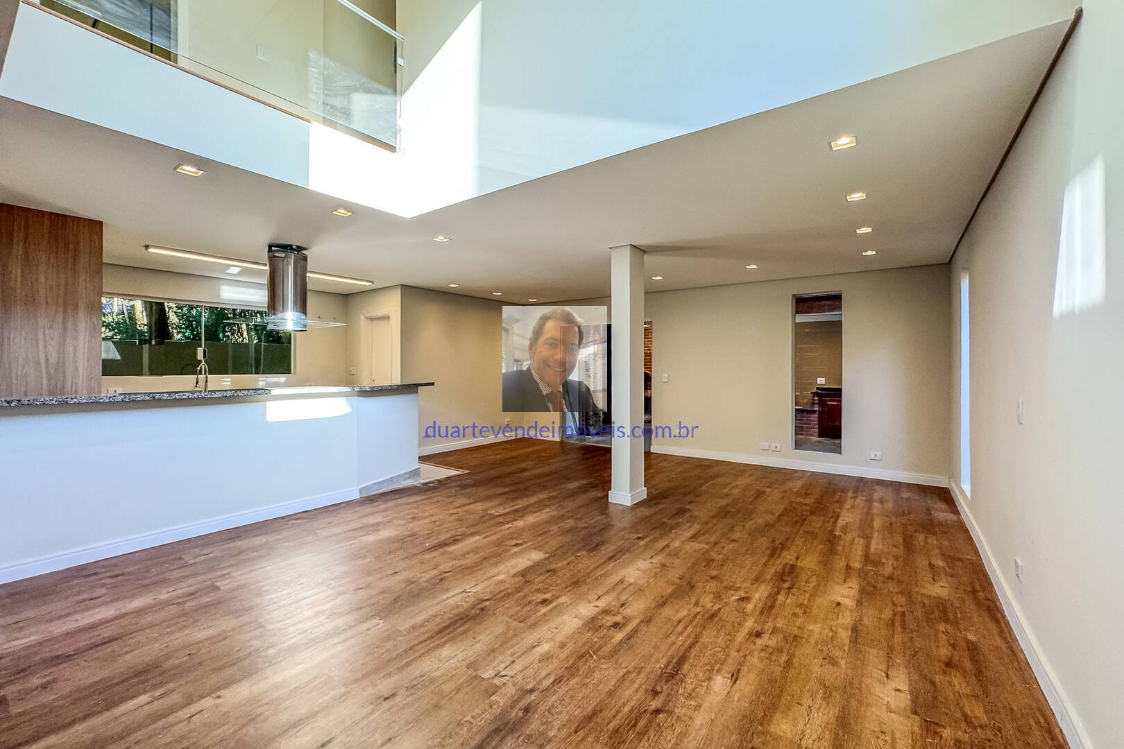 Casa de Condomínio à venda com 3 quartos, 215m² - Foto 7