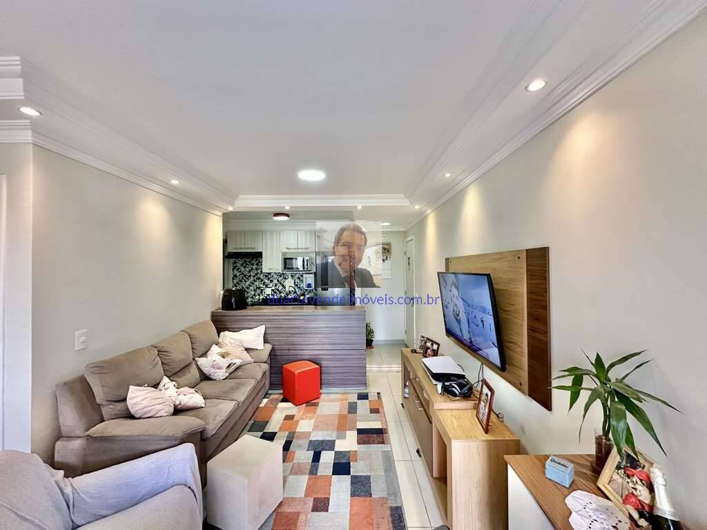 Apartamento à venda e aluguel com 2 quartos, 64m² - Foto 3