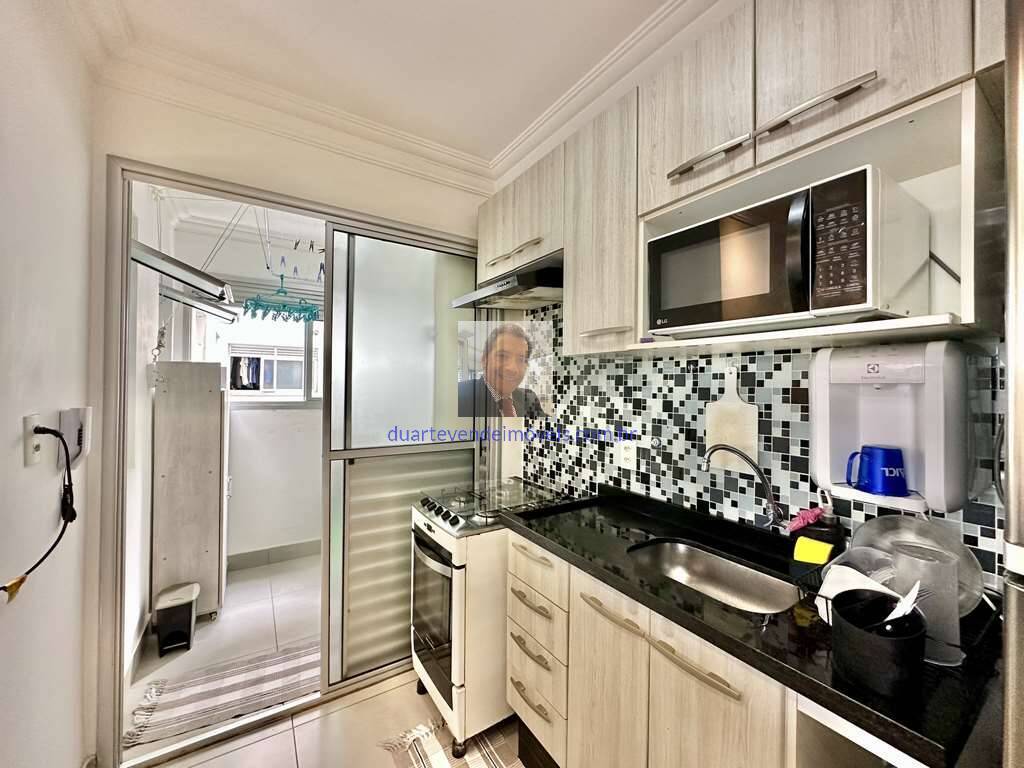 Apartamento à venda e aluguel com 2 quartos, 64m² - Foto 10