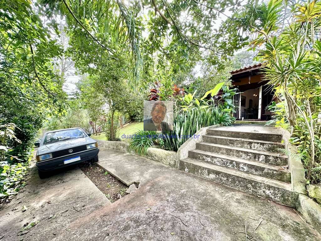 Casa à venda com 3 quartos, 233m² - Foto 8