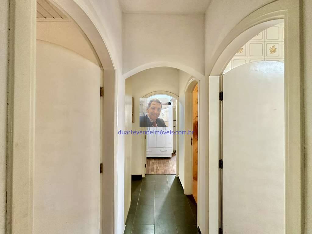 Casa à venda com 3 quartos, 233m² - Foto 27